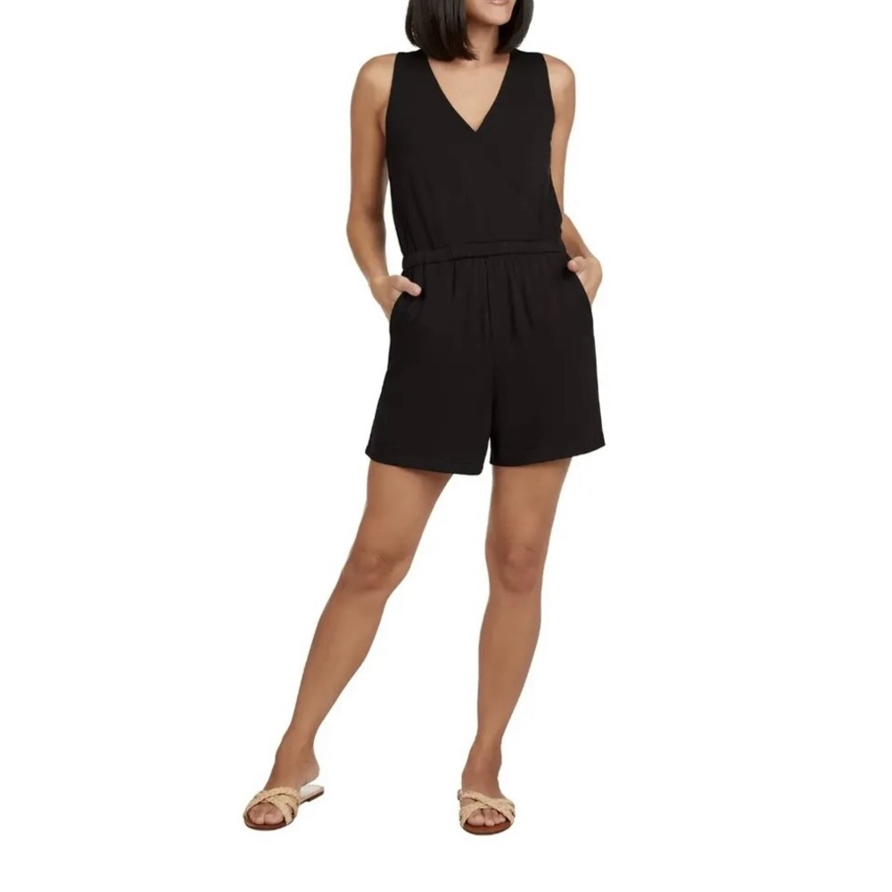 Max & Mia Sleeveless Black Romper M